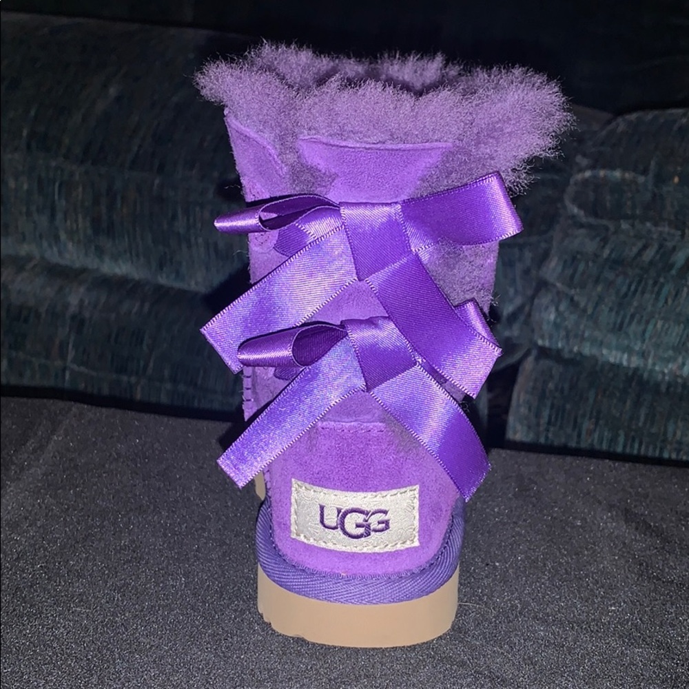 Purple toddler UGGS - Picture 3 of 5